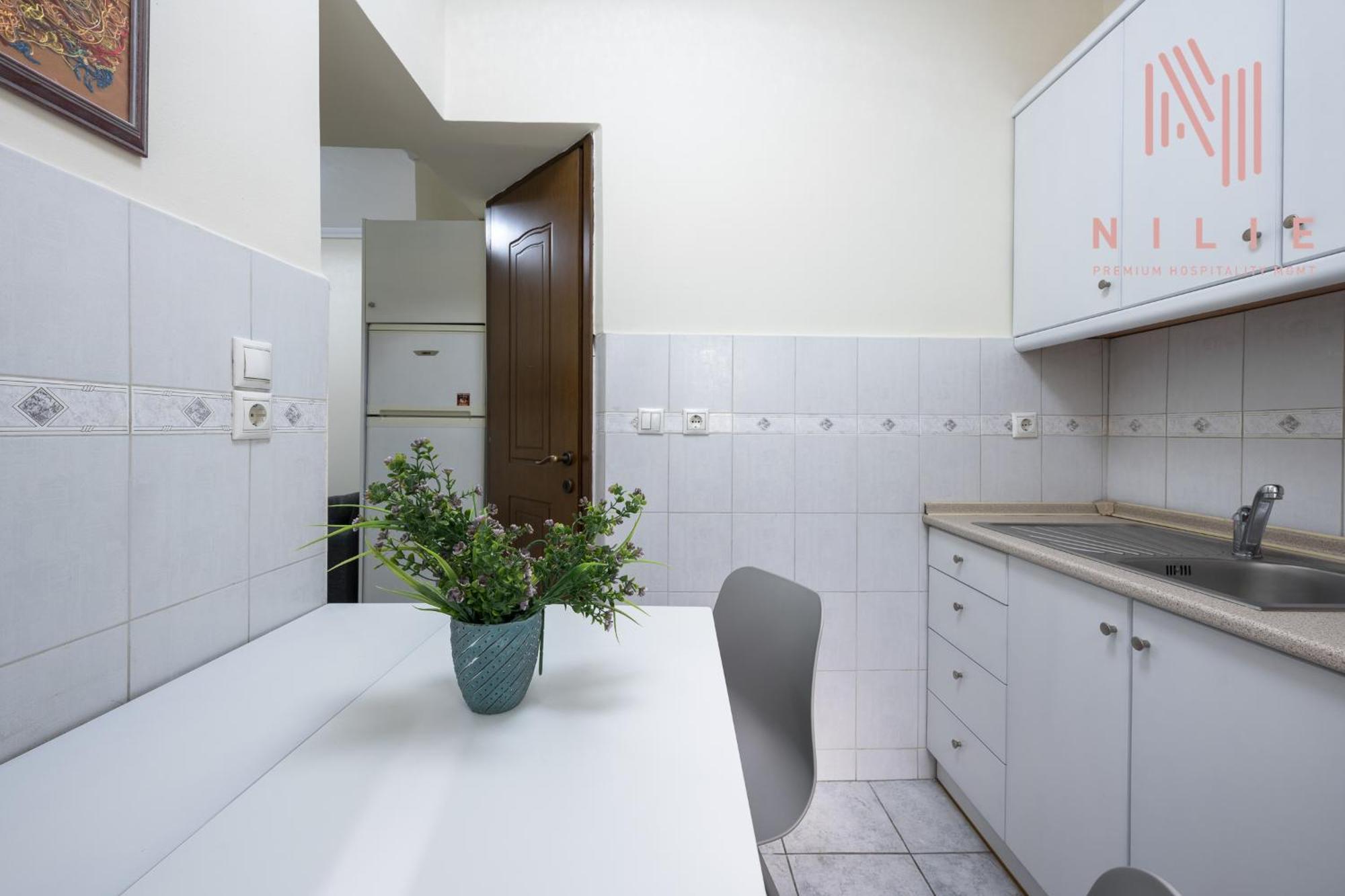 Апартаменты Little Paris, Nilie Hospitality Mgmt Салоники Экстерьер фото